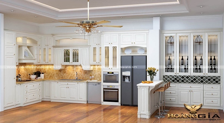 có nên lắp quạt trần trong bếp không