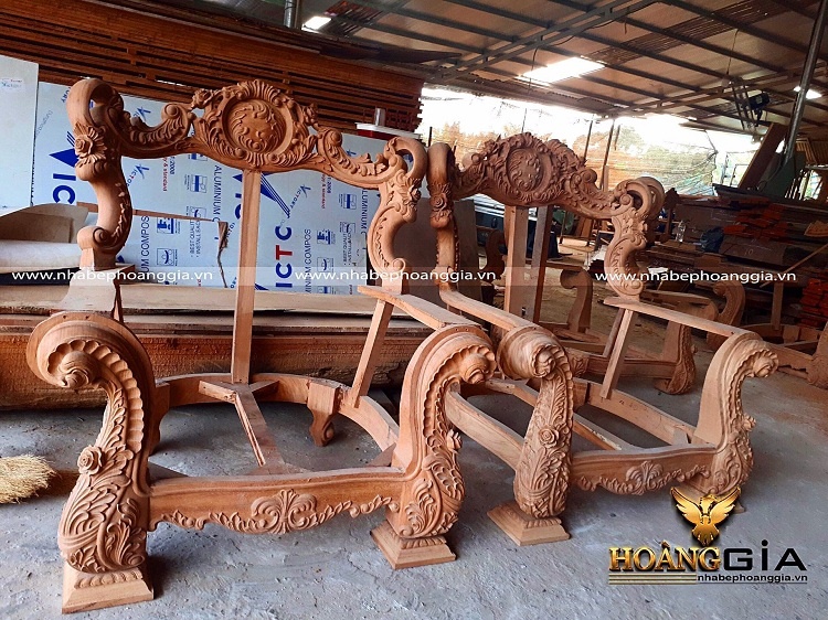 mua sofa gỗ gõ đỏ ở đâu