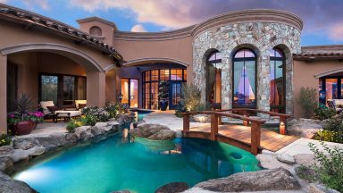 Mẫu biệt thự tân cổ điển 1 tầng đầy thu hút