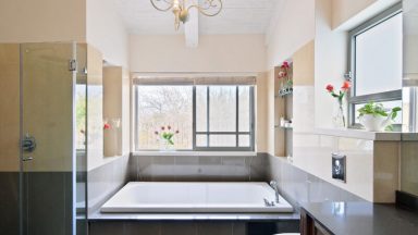 05 ý tưởng thiết kế nhà vệ sinh đẹp hiện đại 2022